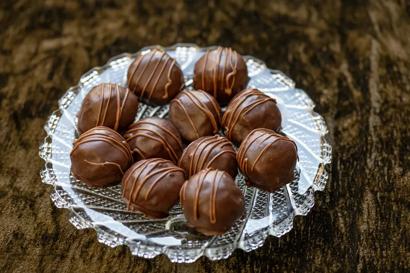 Lešnik bombice – domaći kolač, Beograd | Sugar Kisses